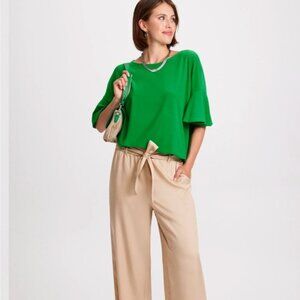 Laura Flutter Sleeve Top Parrot Green